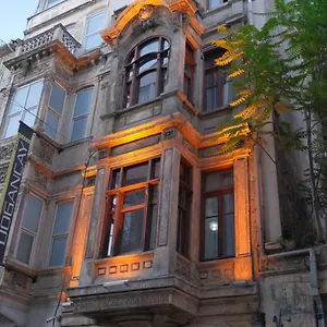 Adamantides Estambul