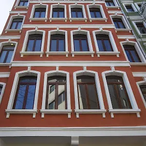 Juno Taksim מלון